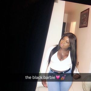 Meet your Posher, Lakisha